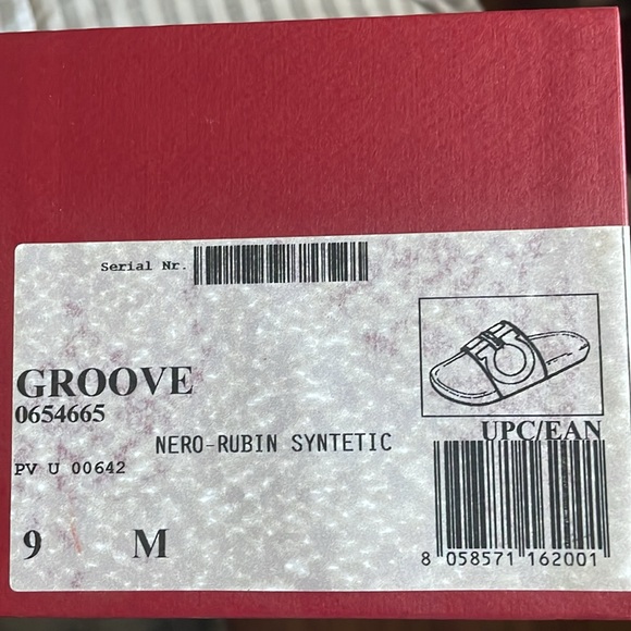 Ferragamo - Picture 4 of 4